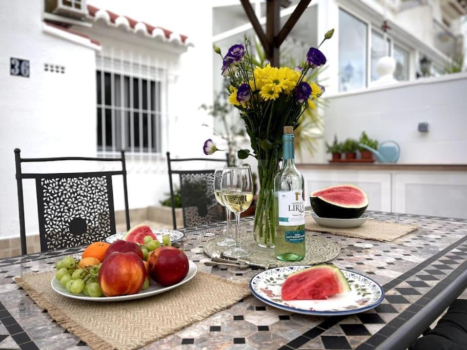 Lux Apartment Lago Jardin, 2, Torrevieja Alicante Exterior photo