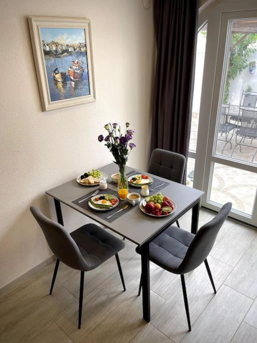 Lux Apartment Lago Jardin, 2, Torrevieja Alicante Exterior photo